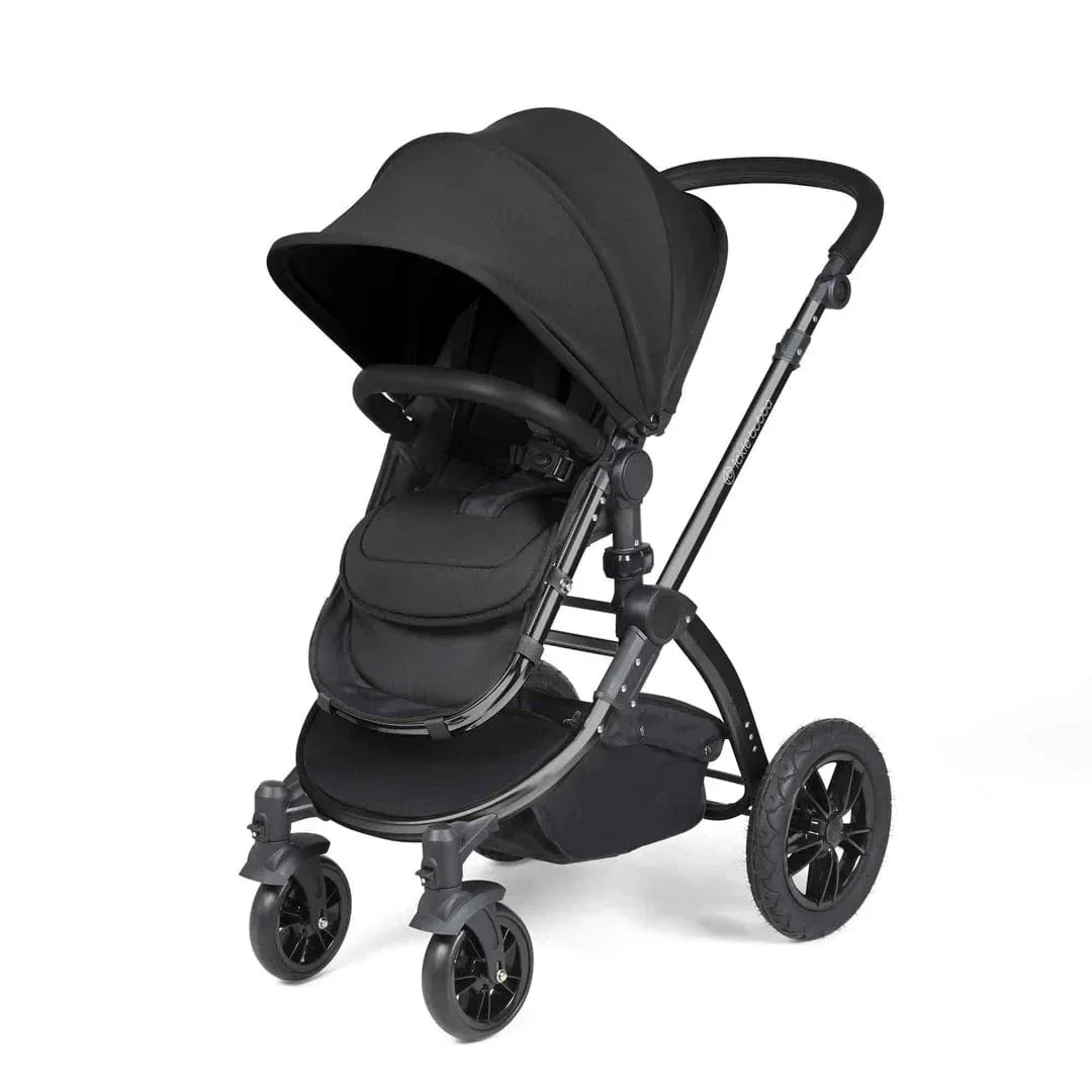 Ickle Bubba Stomp Luxe 12 Piece Travel System with i-Size Cirrus Car Seat & ISOFIX Base - Black / Midnight / Black
